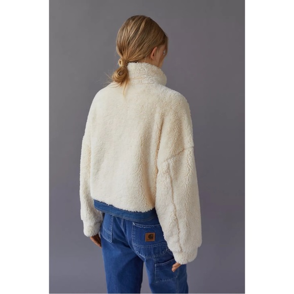 NWT UO Laura Cozy Sherpa Jacket - Picture 5 of 5